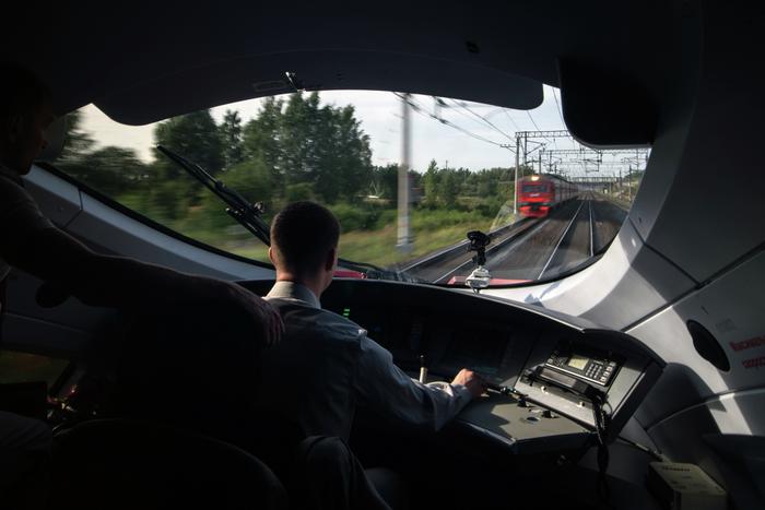 Минтранс назвал дату запуска ВСМ между Москвой и Петербургом