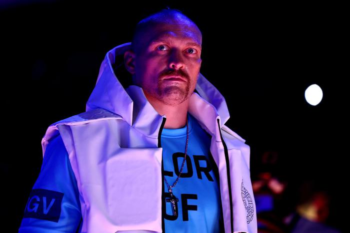 Александр Усик сразится с Даниэлем Дюбуа, который попробует быстро "вырубить" украинца