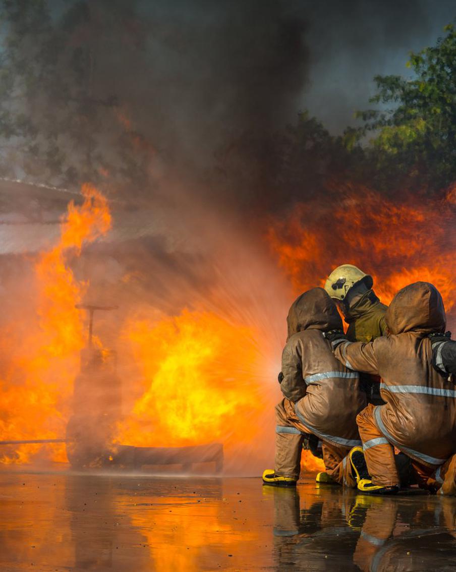 На АЗС в Румынии прозвучали взрывы. Один человек погиб, больше 30 пострадали