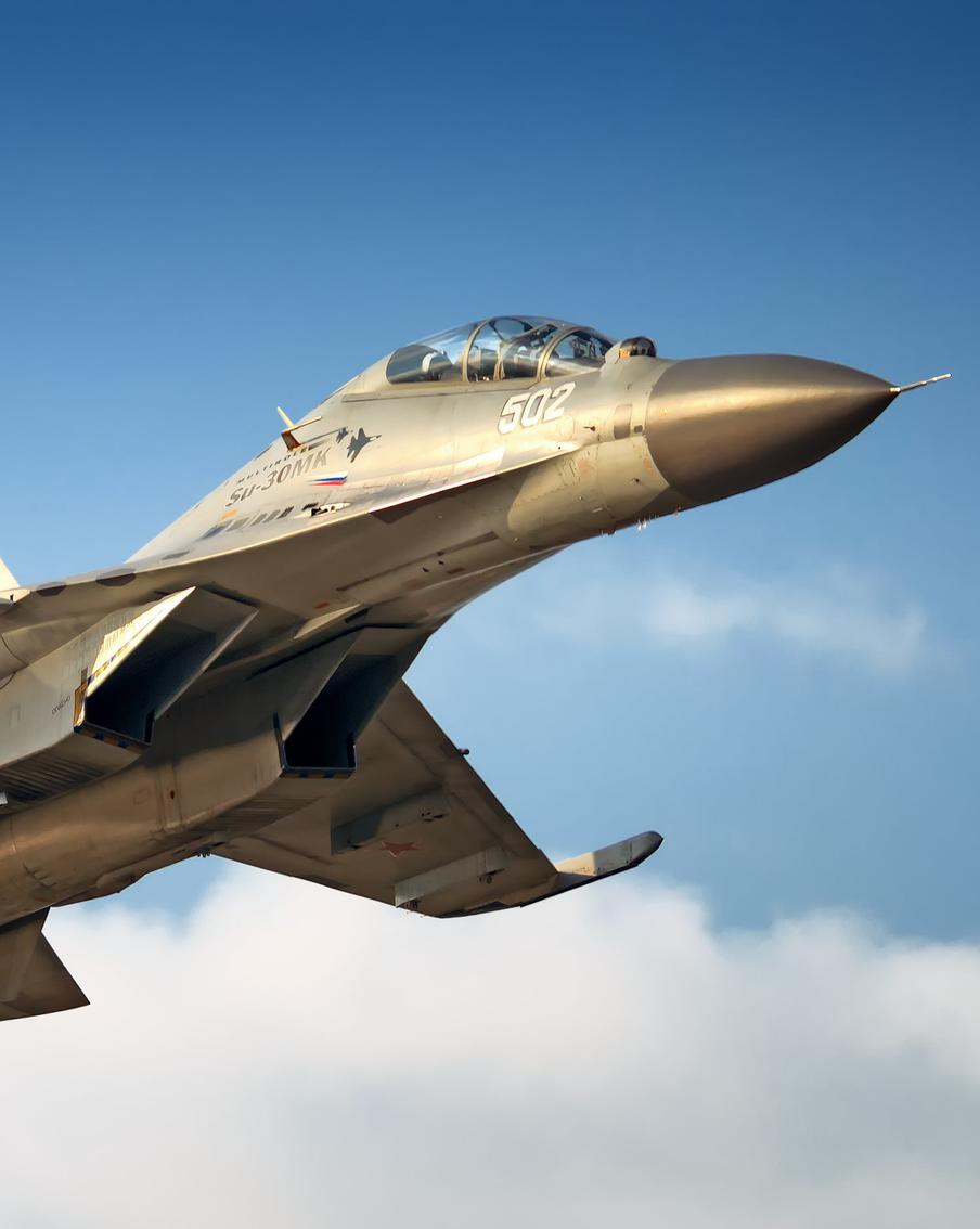 Минобороны: российский истребитель сбил украинский БПЛА над Чёрным морем