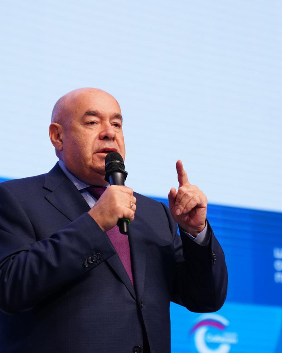 Михаил Швыдкой провел встречу с москвичами в общественном штабе Сергея Собянина