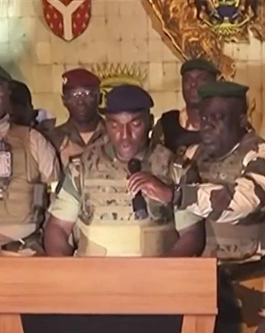 Военные Габона совершили госпереворот