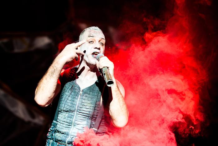 Тилль Линдеманн впервые высказался после выдвинутых против него обвинений