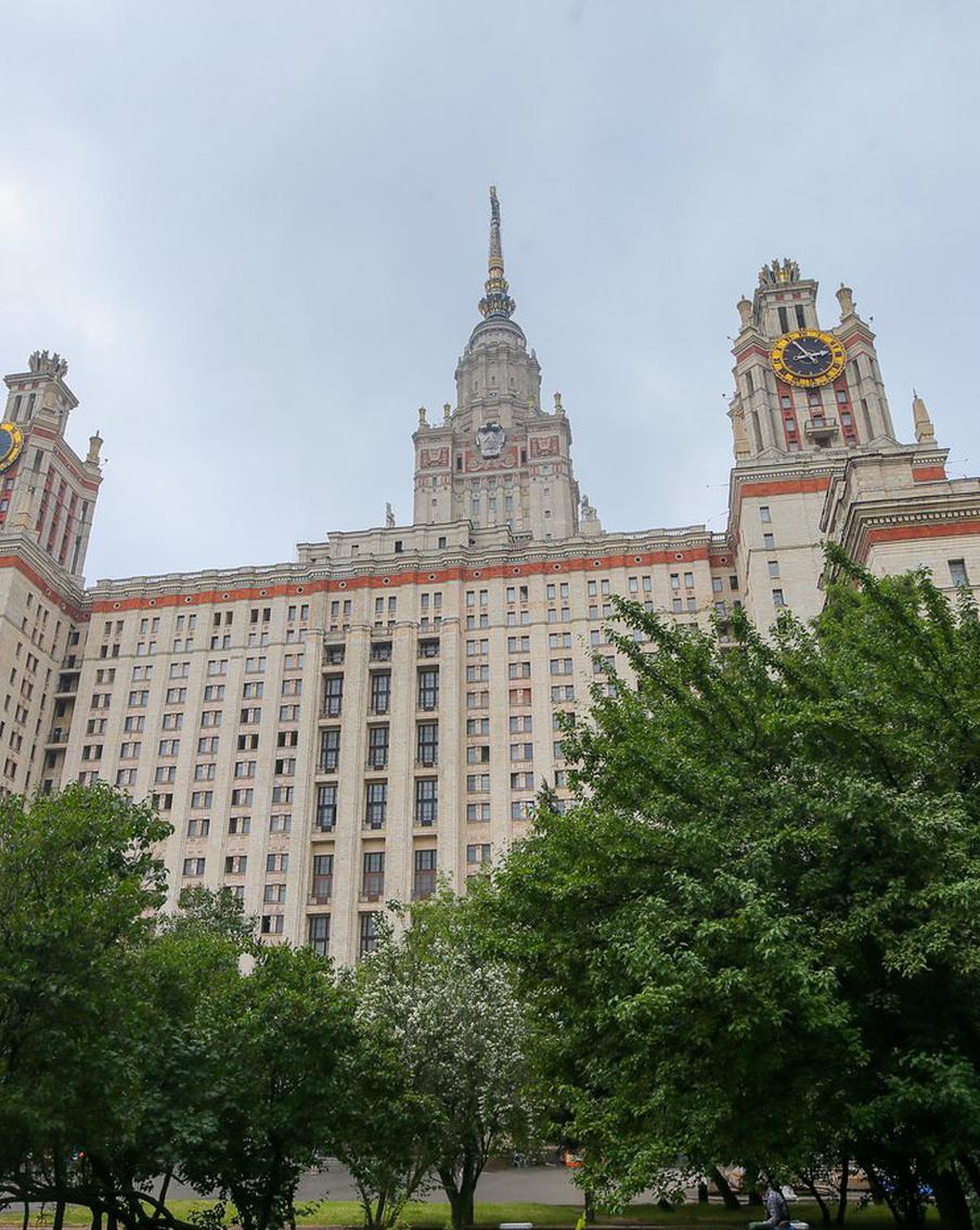 В квартирах Главного здания МГУ были комнаты для прислуги: легендарная высотка отмечает 70-летие