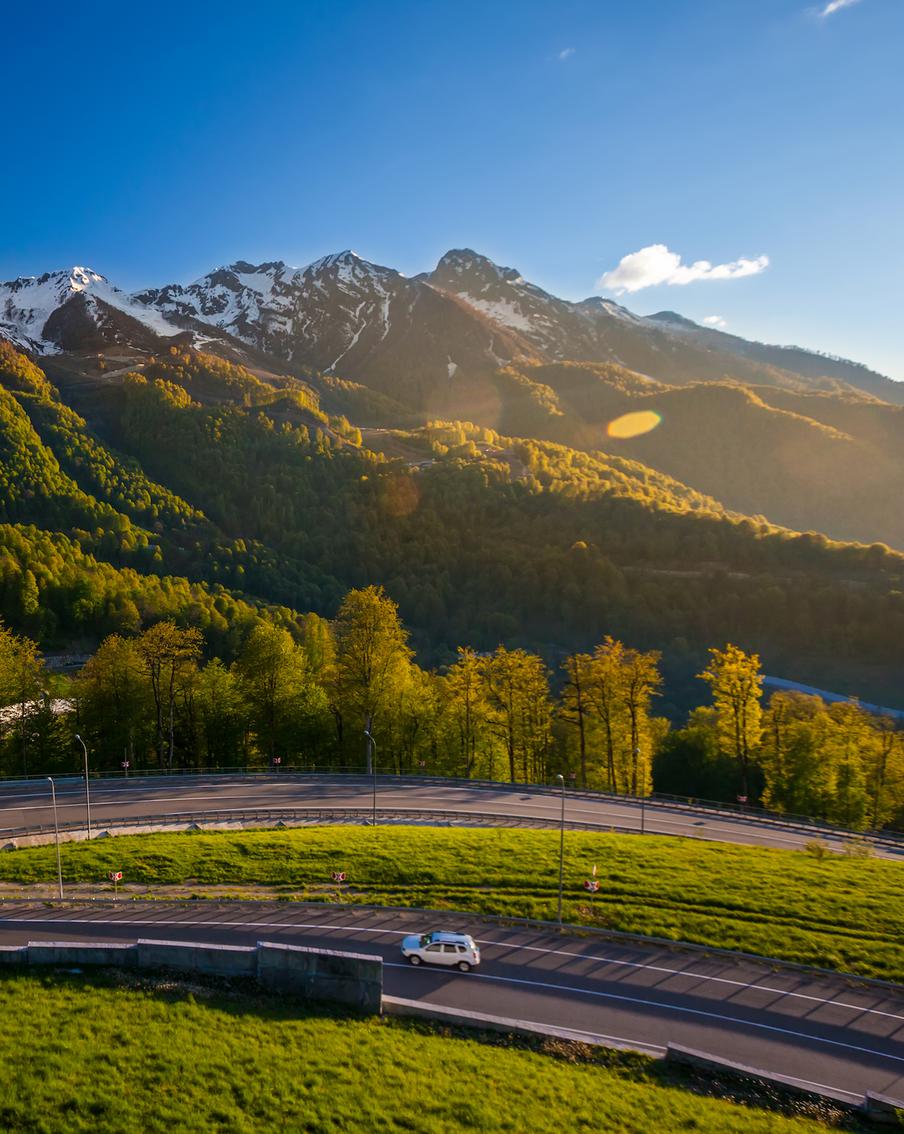 Какой способ аренды автомобиля выгоднее для путешествий? Metro сравнивает условия каршеринга и обычного автопроката