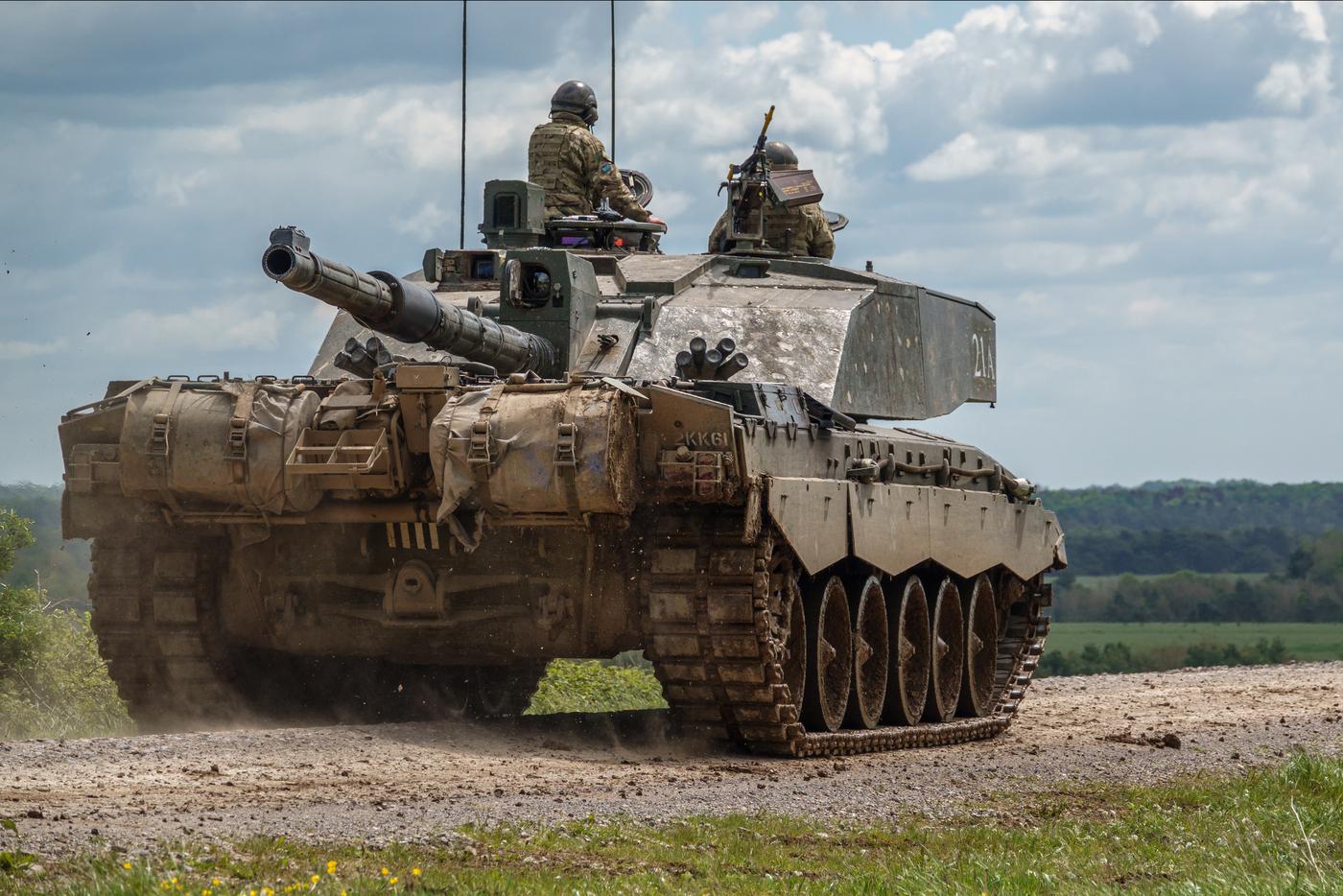 Минобороны Британии признало уничтожение танка Challenger 2 в зоне СВО