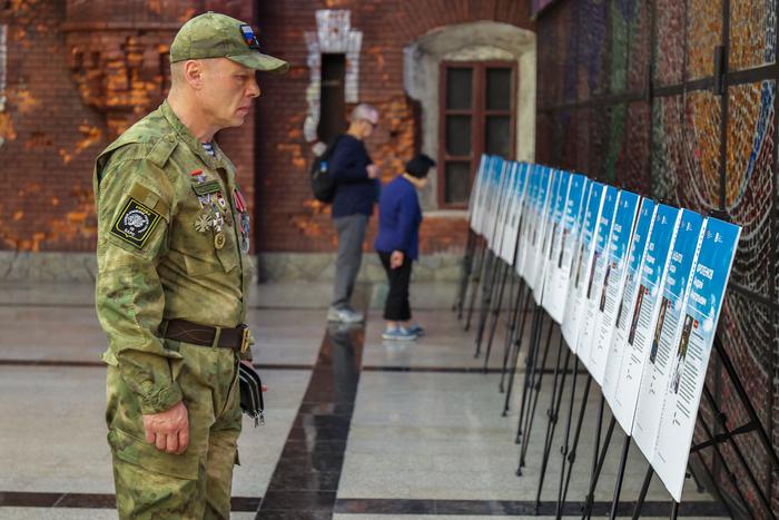 Родственники рассказали о героизме своих близких и любимых. В проекте "Героями не рождаются. Наши дни" вышел второй сборник