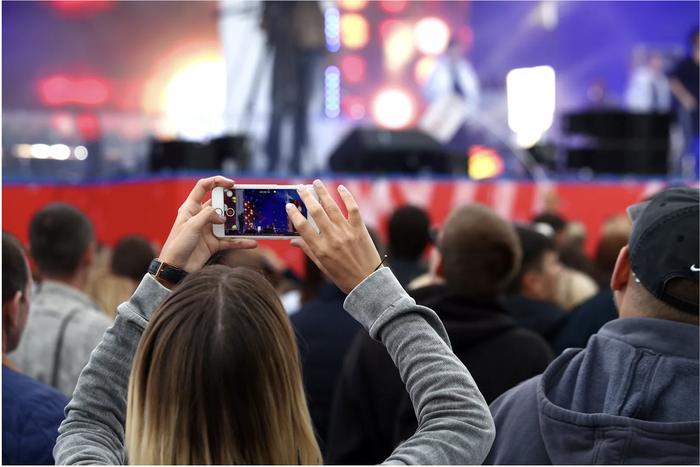 В парке Горького вместе со звёздами эстрады отпразднуют Всемирный день русского единения