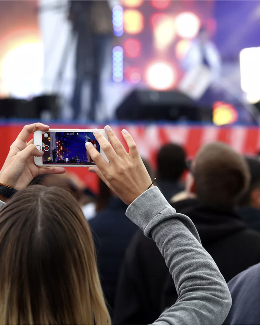 В парке Горького вместе со звёздами эстрады отпразднуют Всемирный день русского единения