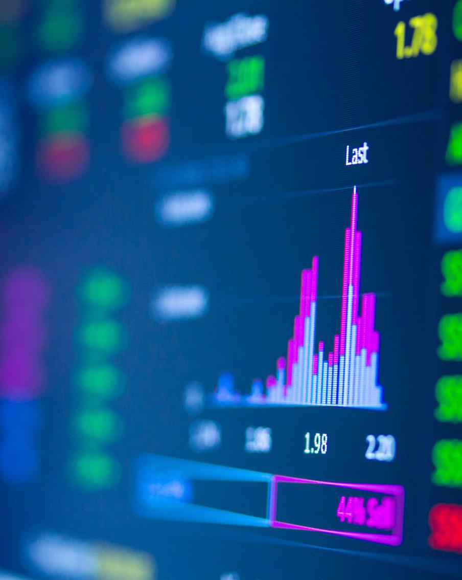 Мосбиржа назвала причину приостановки торгов