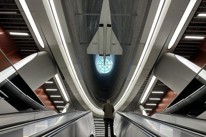 Модель лайнера Ту-144, украсившая станцию "Пыхтино", создана согласно документации к проекту реального сверхзвукового самолёта