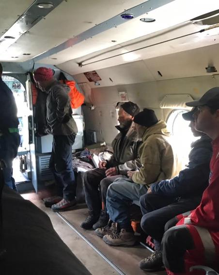 На Камчатке нашли 70-летних туристов, пропавших в конце августа. Девять дней их искали с  вертолётами и беспилотниками