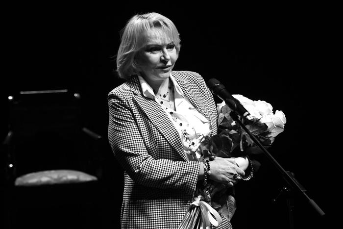 Умерла художница Елена Ульянова