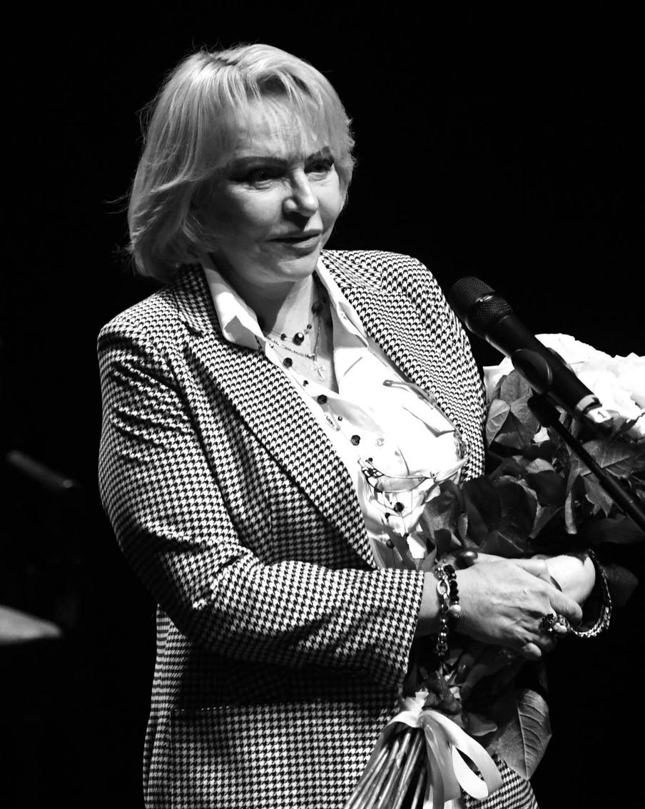 Умерла художница Елена Ульянова