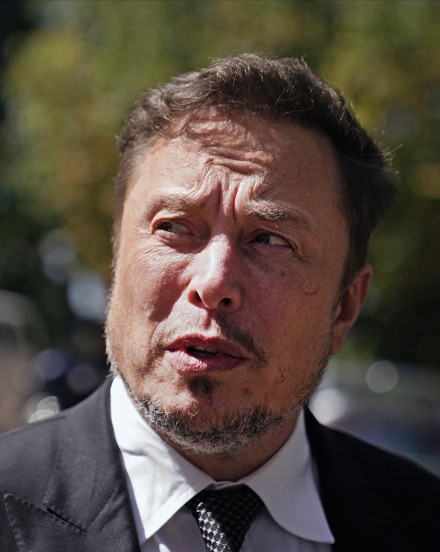 "Так много". Маск неожиданно высказался о ВСУ