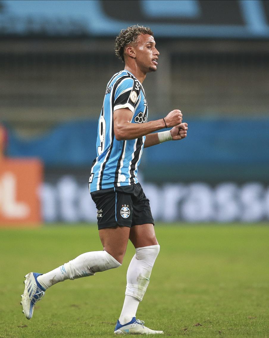 В "Динамо" раскрыли детали выгодной покупки бразильца Бителло