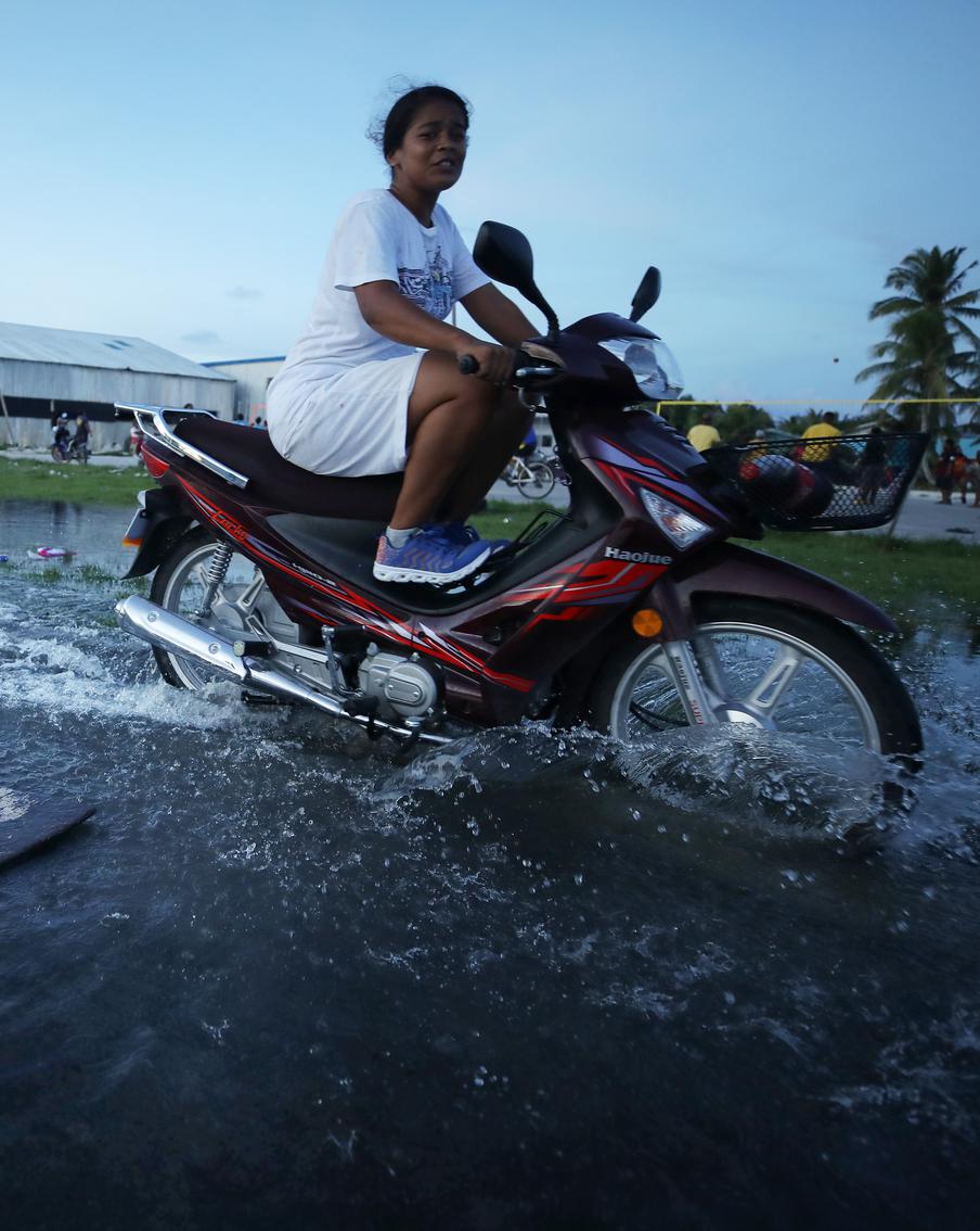 Маленькое государство Тувалу тонет, но не сдаётся: в конституции прописали вечное существование страны
