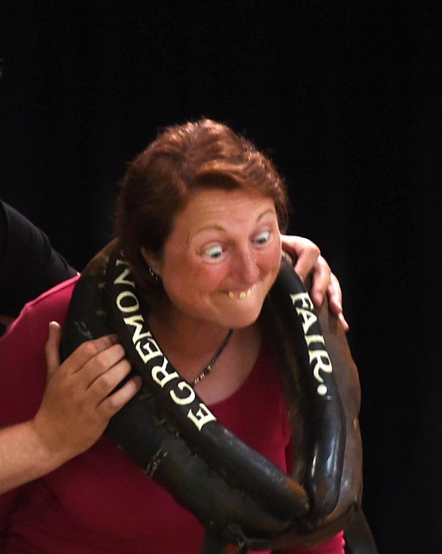 Кандидат на победу в конкурсе на лучшее кривляние.