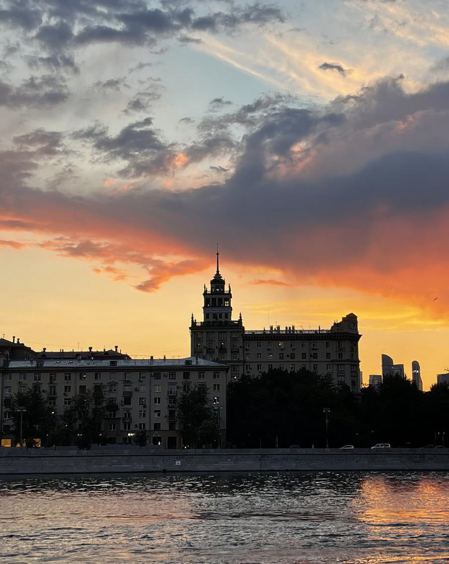 Минувшей ночью в Москве зафиксировали "бархатный" температурный рекорд