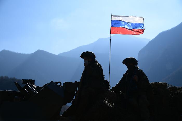 Источник сообщил о задержаниях за обстрел миротворцев России