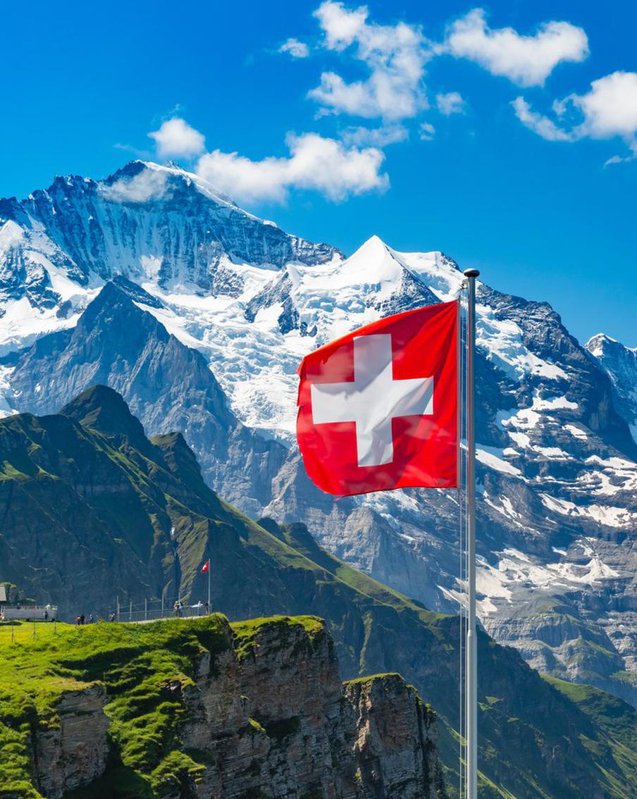 В Швейцарии запретили носить одежду, закрывающую лицо