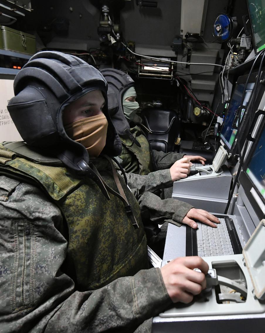 В Крыму и Краснодарском крае силы ПВО уничтожили два беспилотника ВСУ