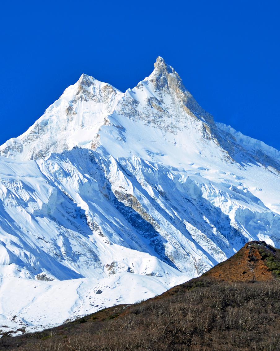 На Манаслу прошла целая волна восхождений