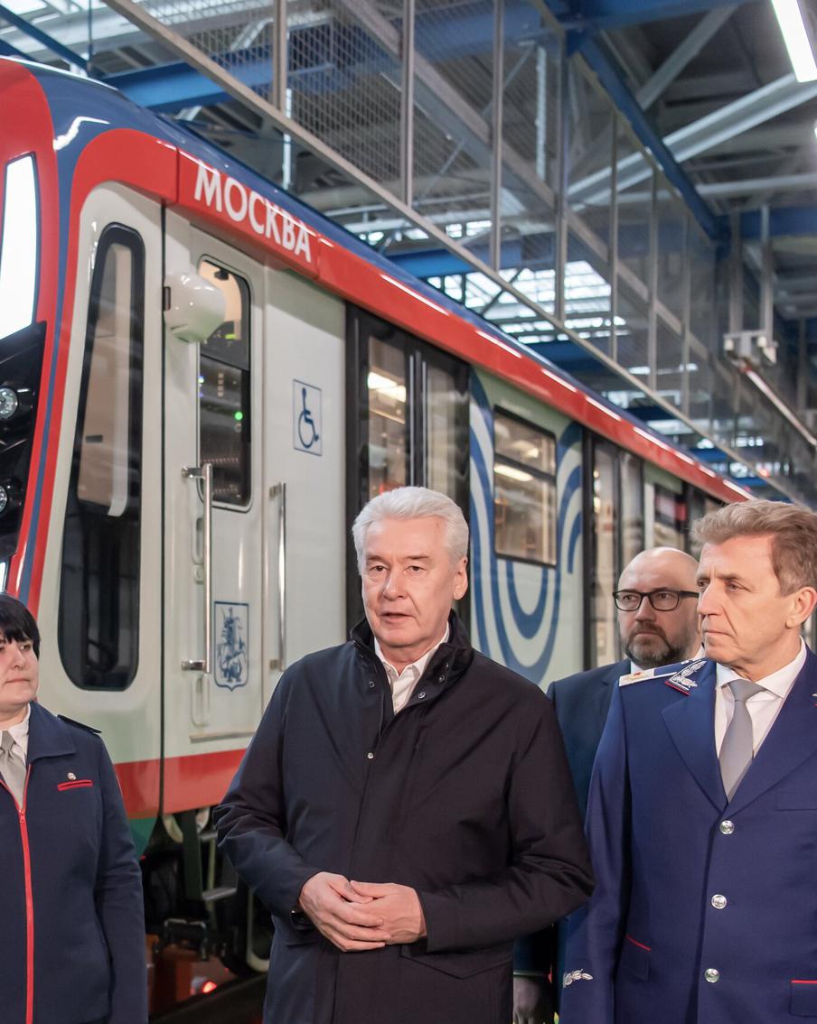 Собянин: 500 новых вагонов появится в московском метро до 2026 года