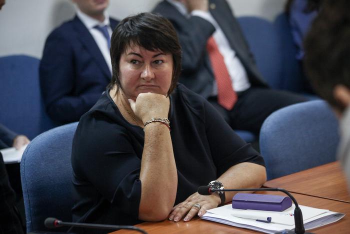 Елена Вяльбе посоветовала Исинбаевой закрыть рот и "жить в своей Испании"