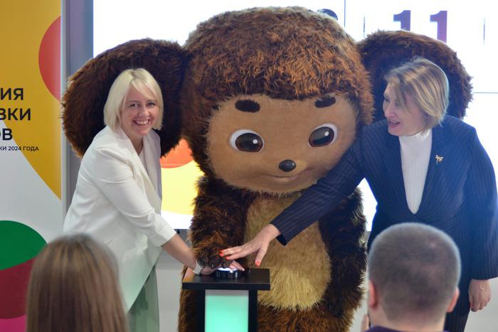 В Москве открыли центр привлечения и подготовки волонтёров: здесь будут готовить помощников для Всемирного фестиваля молодёжи-2024