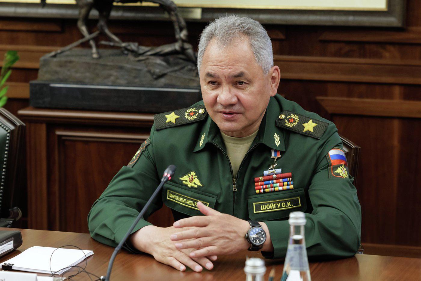 Министр обороны Сергей Шойгу проверил ход выполнения гособоронзаказа на предприятии в Подмосковье
