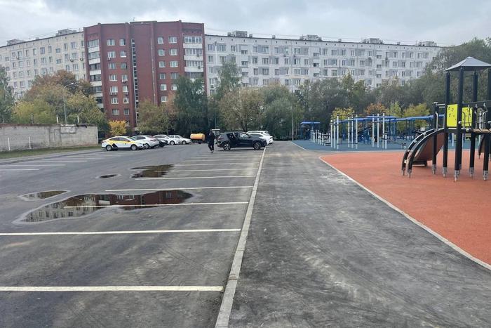 Некий Максим обязал жителей Гольяново платить за бесплатную парковку