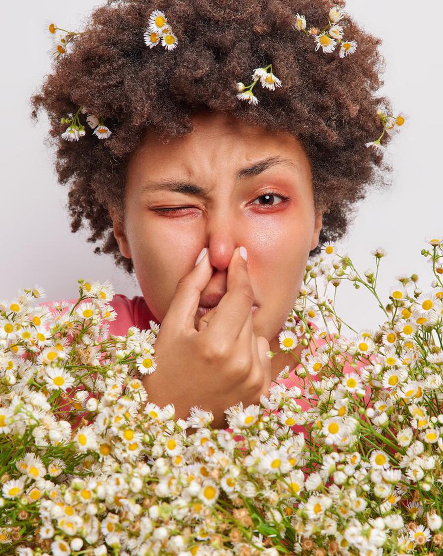 Аллергический ринит. Если его вовремя не вылечить, может стать причиной бронхиальной астмы