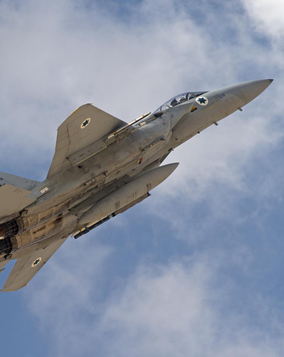 Израиль нанёс авиаудары по сирийским позициям в районе Дейр-эз-Зора