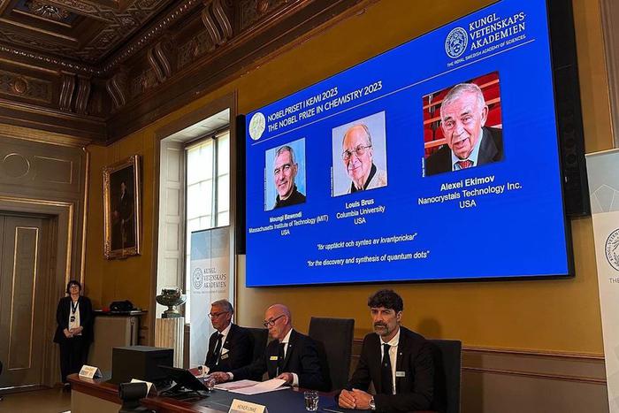 Алексей Екимов, русский учёный, стал обладателем Нобелевской премии по химии