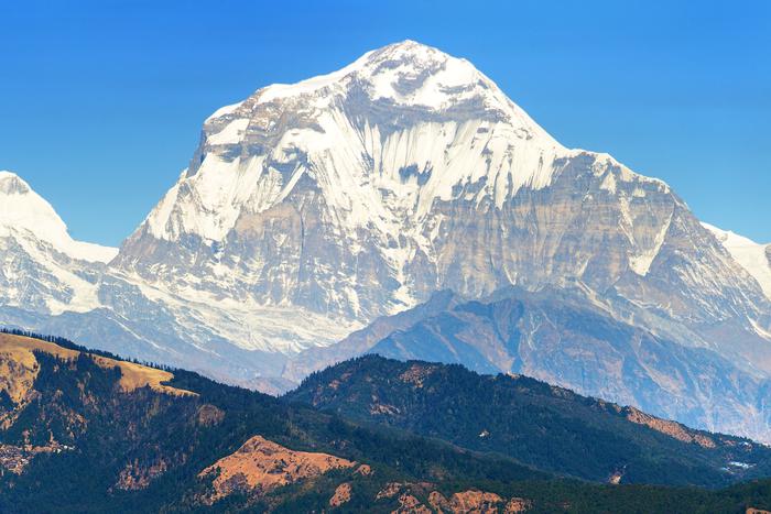 Появилась новая информация о восходящих в Гималаях группах сборной России по альпинизму