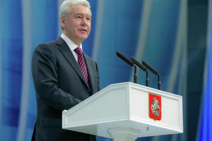 Собянин пожелал учителям Москвы новых достижений на благо города и жителей