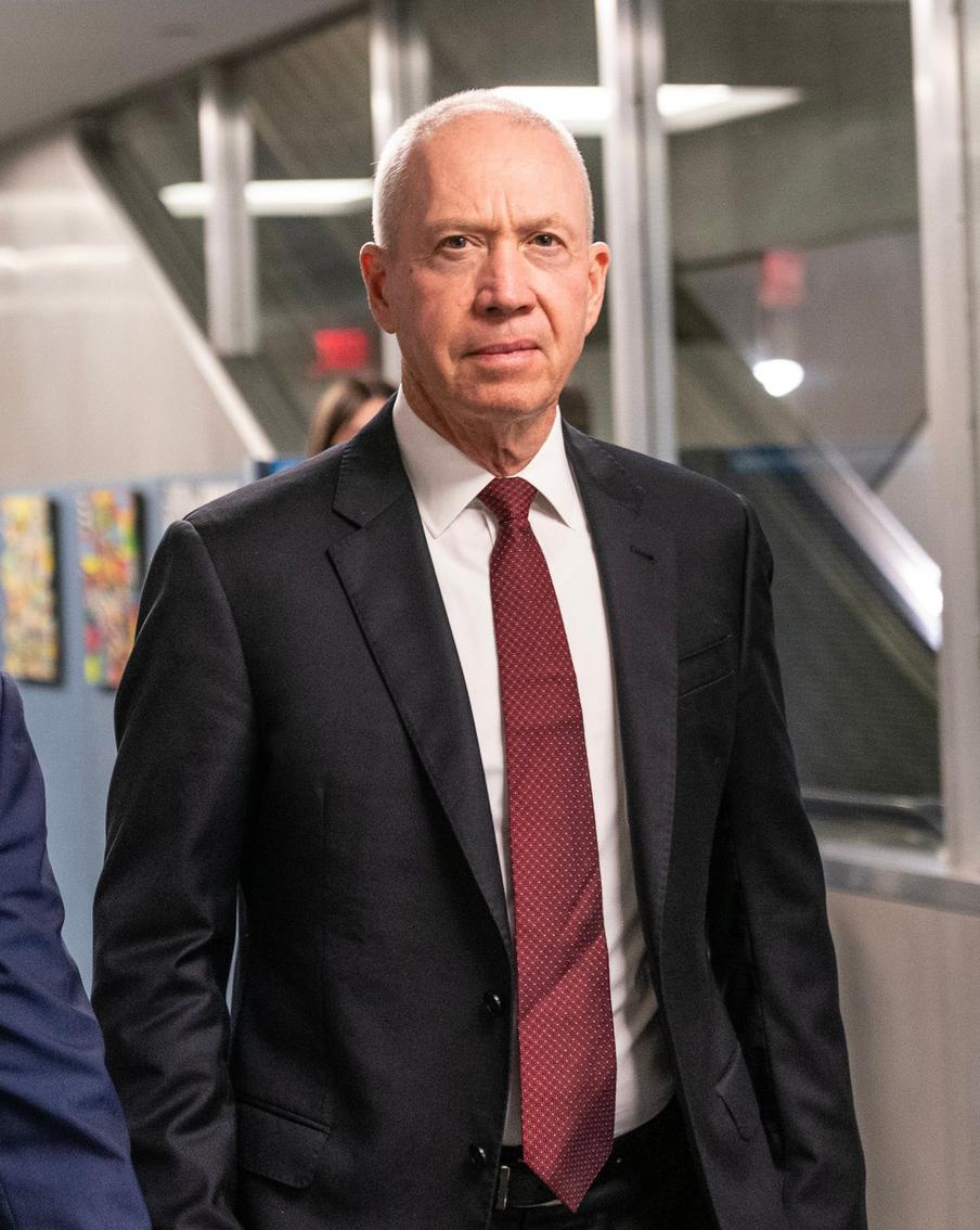 Министр обороны Израиля отдал приказ о полной блокаде Газа