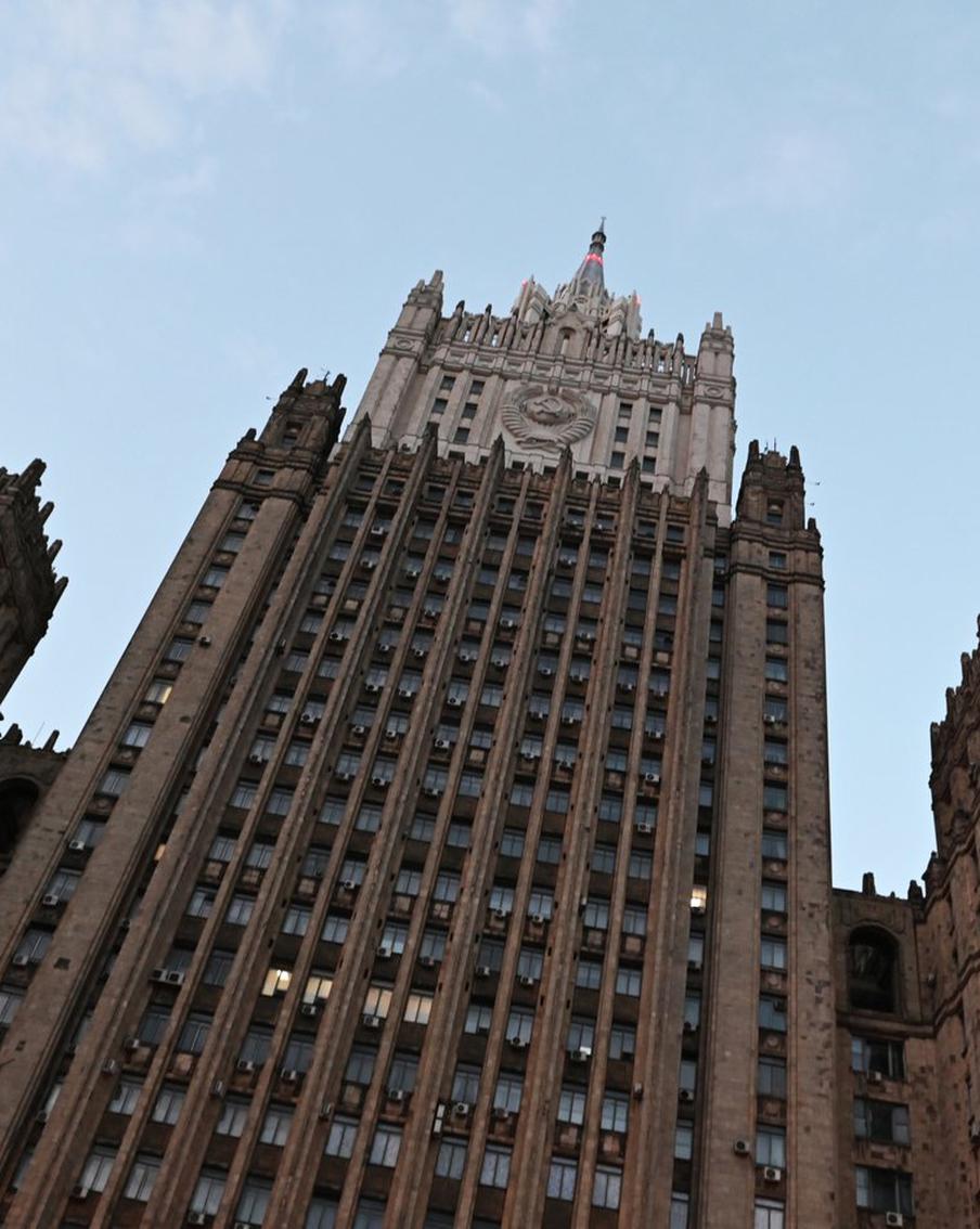 МИД прорабатывает эвакуацию россиян с Ближнего Востока