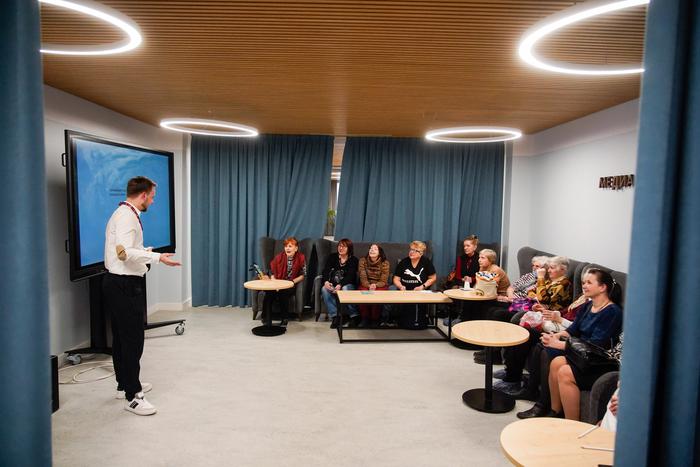 В "Школе здоровья" проекта "Московское долголетие" врачи читают лекции и проводят консультации