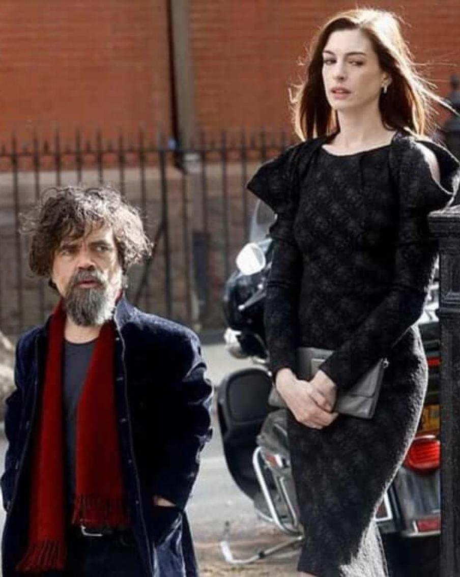 Выходит в прокат комедия "Иди ко мне, детка" со звездой "Игры престолов" в главной роли