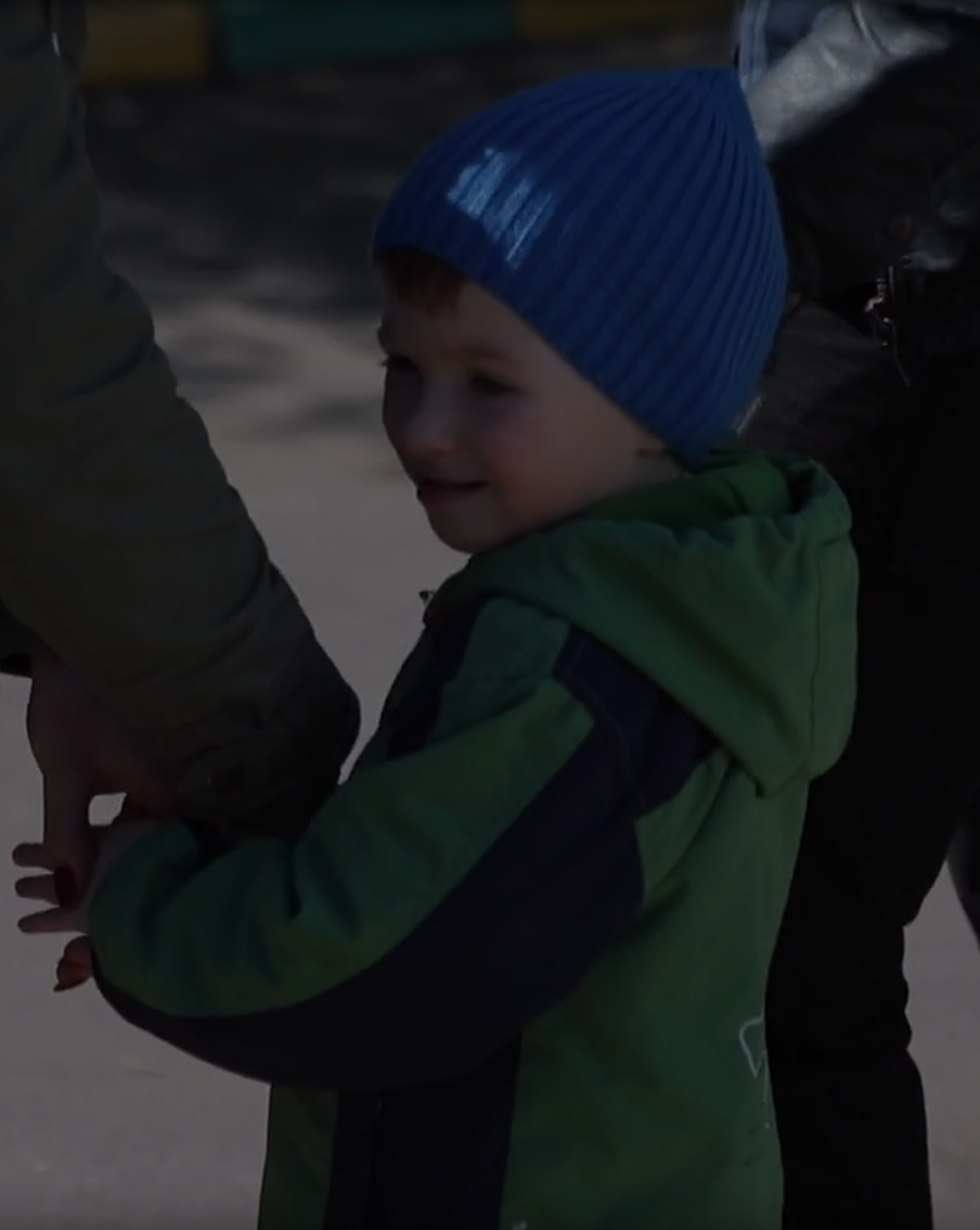 Разрешите зваться мамой: Смотрим и оцениваем первое в России реалити-шоу об усыновлении