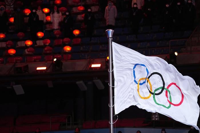МОК приостановил деятельность Олимпийского комитета России