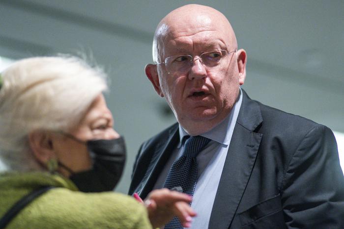 Небензя заявил, что Ближний Восток стоит на пороге полномасштабной войны