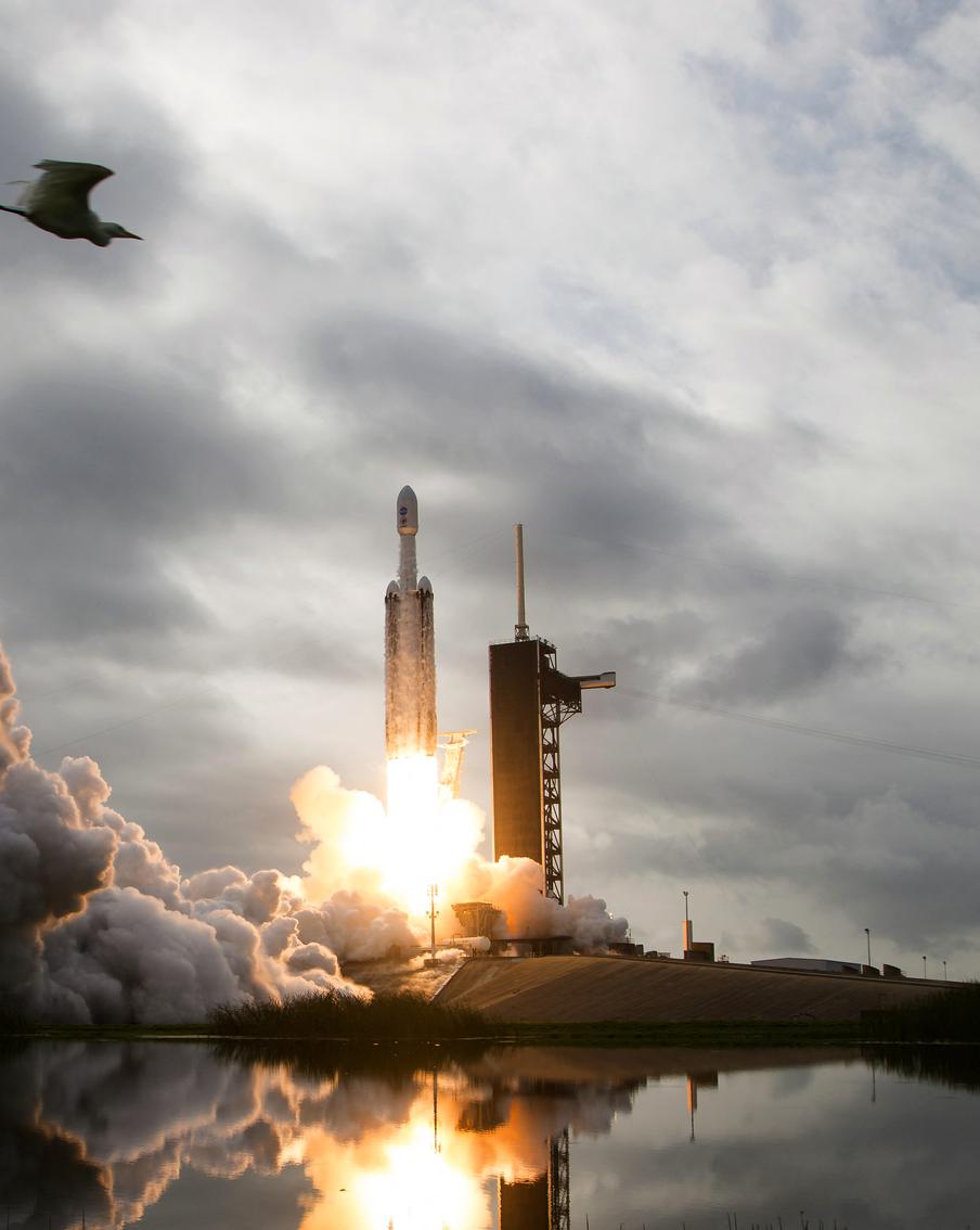 Falcon Heavy отправила зонд Psyche к одноимённому металлическому астероиду