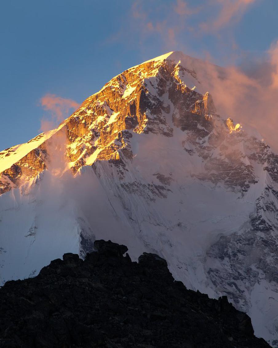 Появилась новая информация о группе восходителей сборной Росси по альпинизму, идущей на Чо-Ойю