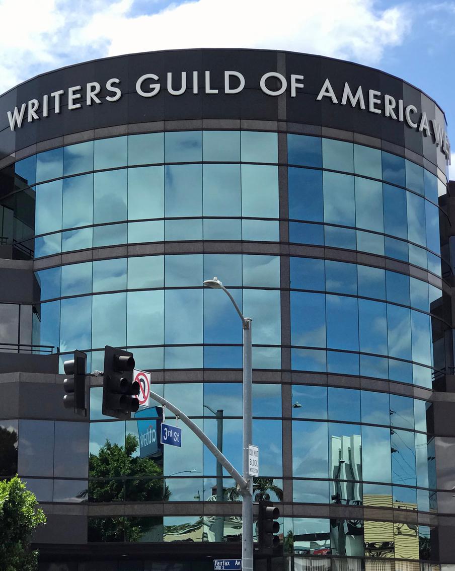 WGA подверглась осуждению за отказ прокомментировать атаку ХАМАС на Израиль