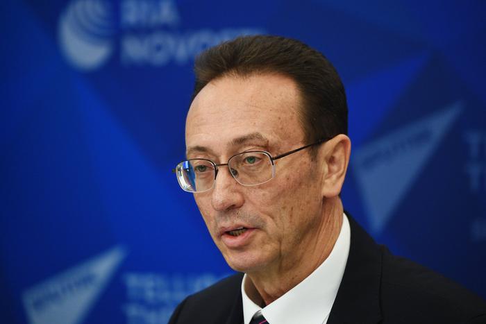 В МИД назвали спутники США законной целью