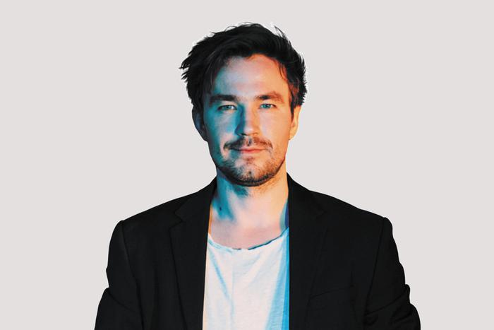 Александр Петров заполнил анкету Metro, рассказав про мечту детства и любимую вещь в гардеробе