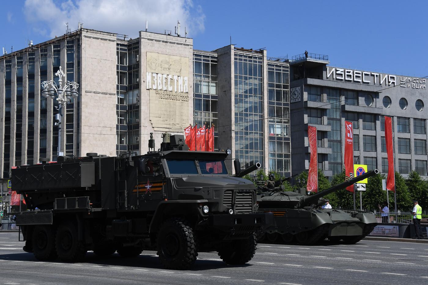 В зоне СВО против скопления сил ВСУ применили огнемётную систему ТОС-2 "Тосочка"